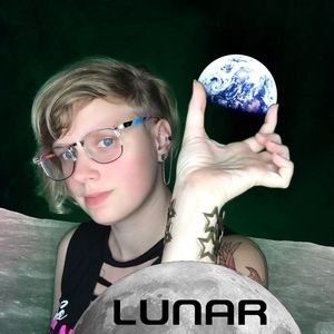 Meet your Posher, Krystal